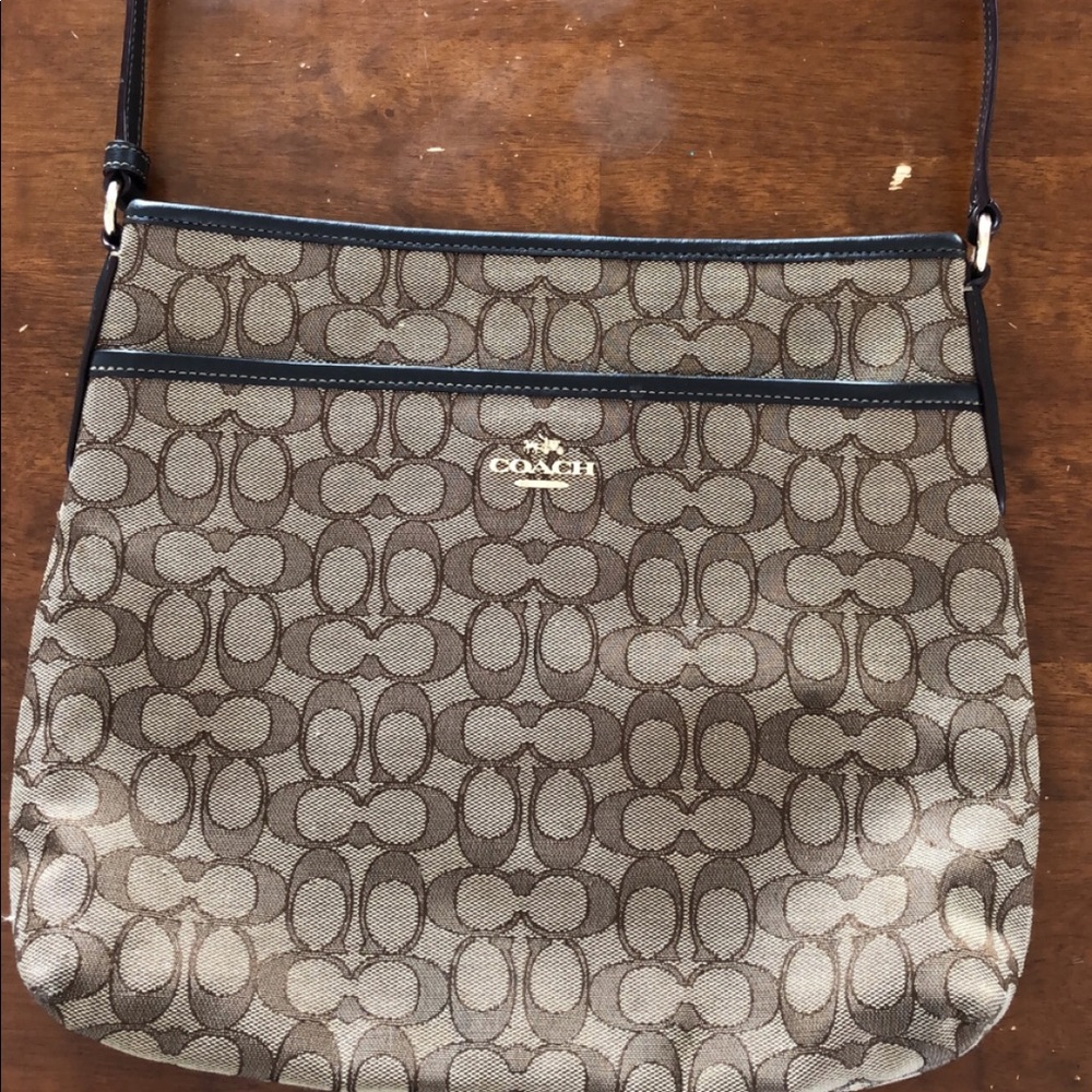 Coach crossbody purse